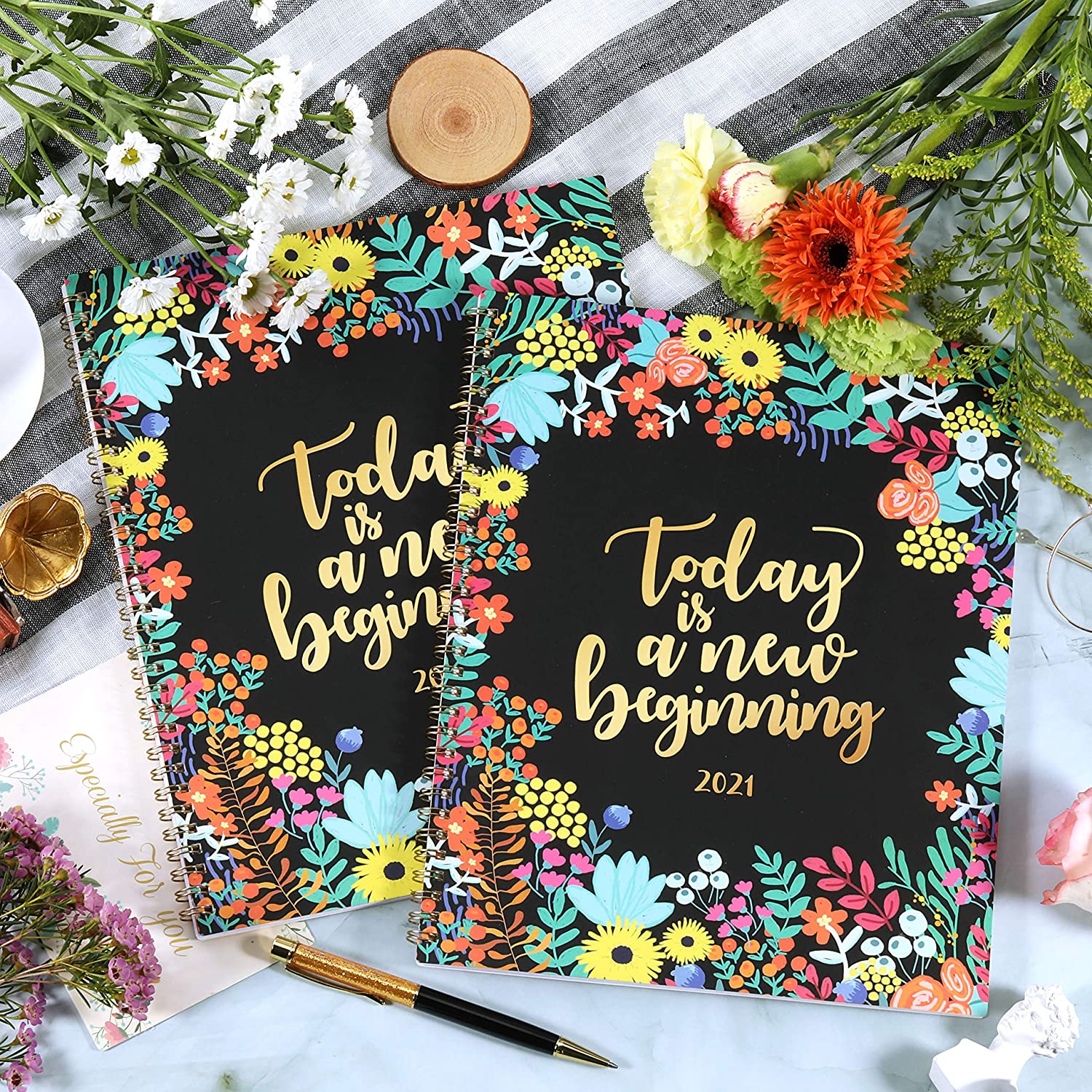 Monthly and Weekly Datebook - Planner