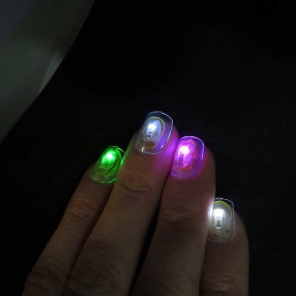 Near-Field Light Up Fingernails