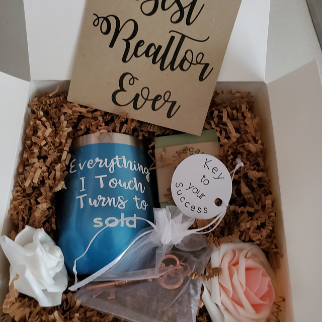 New Years Eve Gift Box