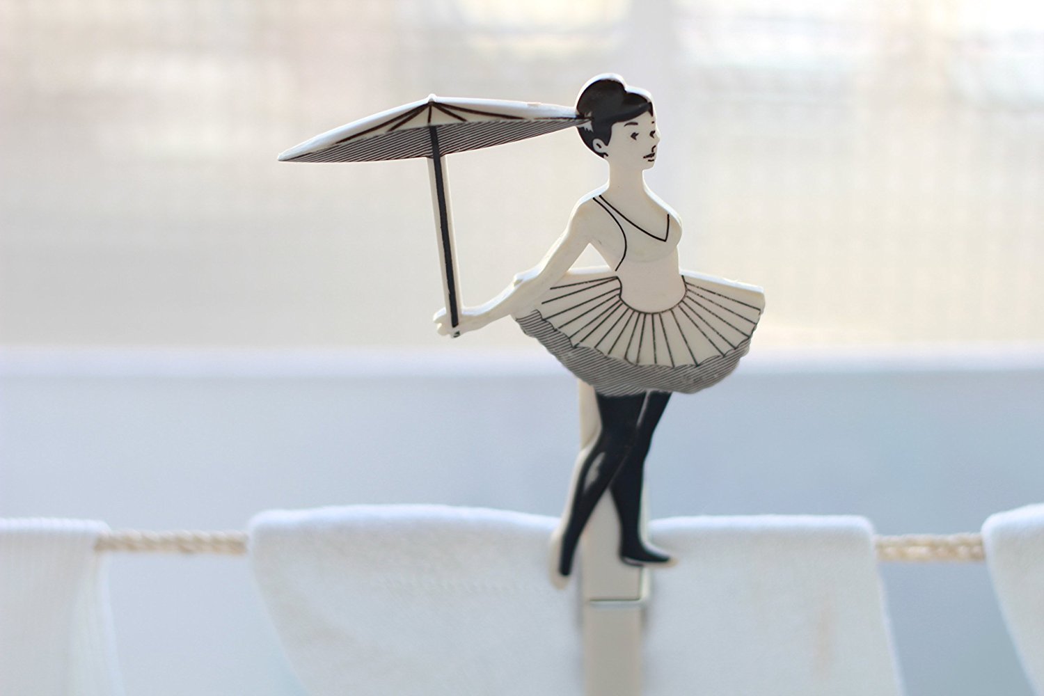 Old Fashion Look Laundry Pins