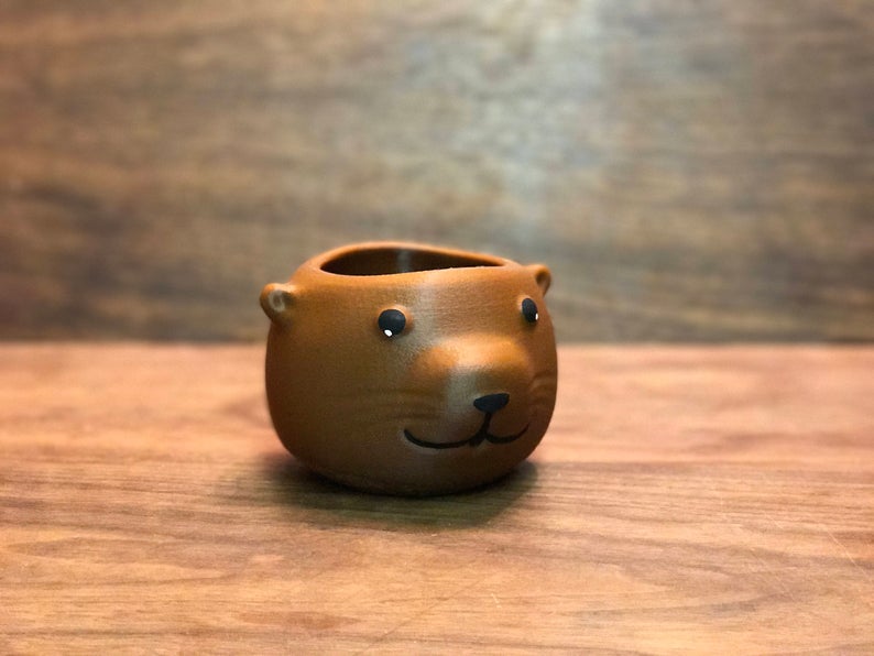 Otter Planter