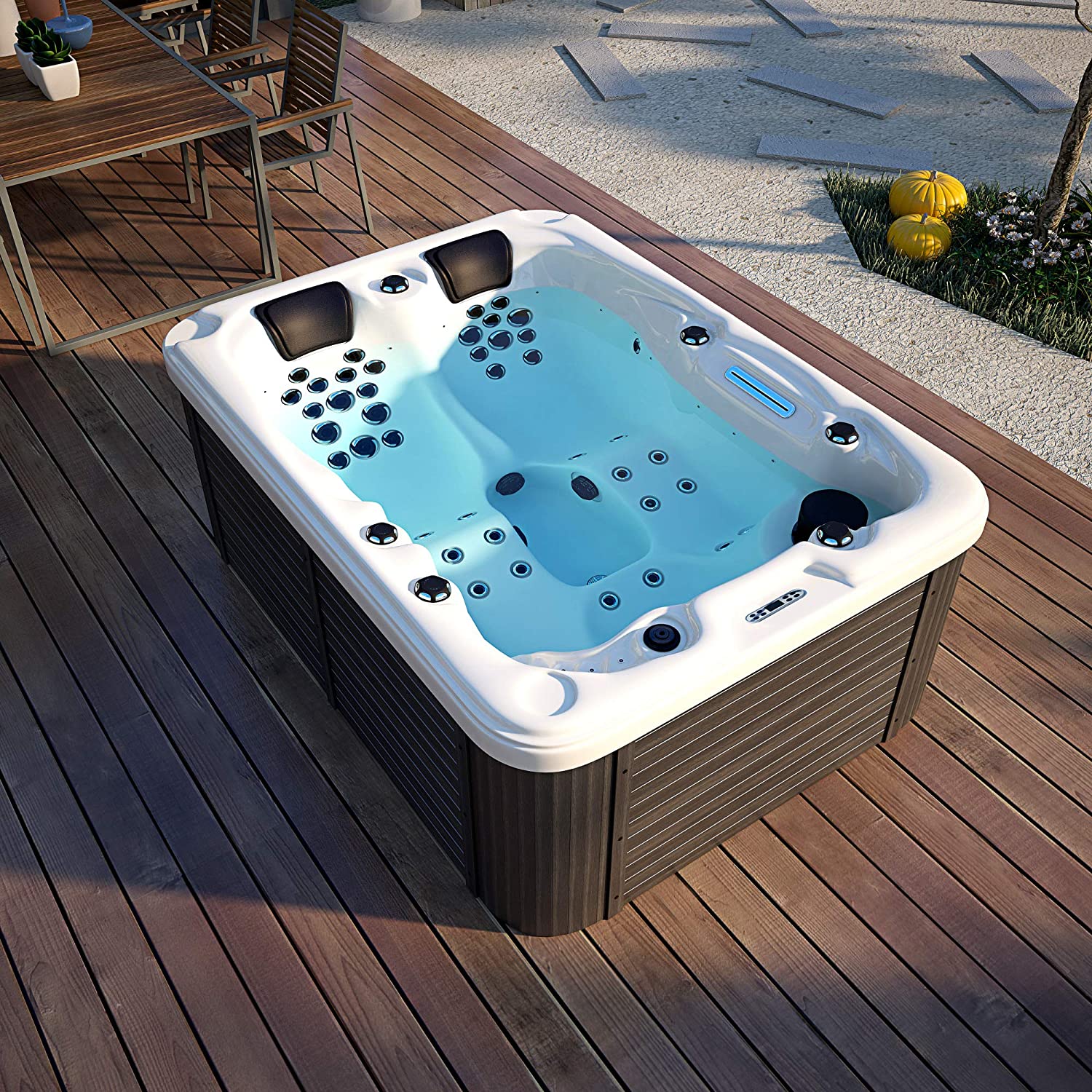  Outdoor Hot Tub