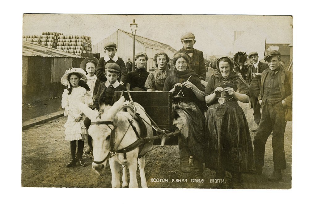 People Knitting: A Century of Photographs