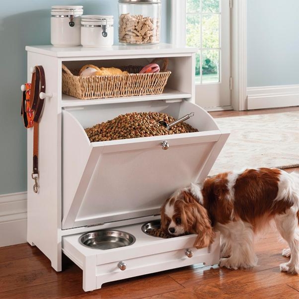 Pet Feeder Station