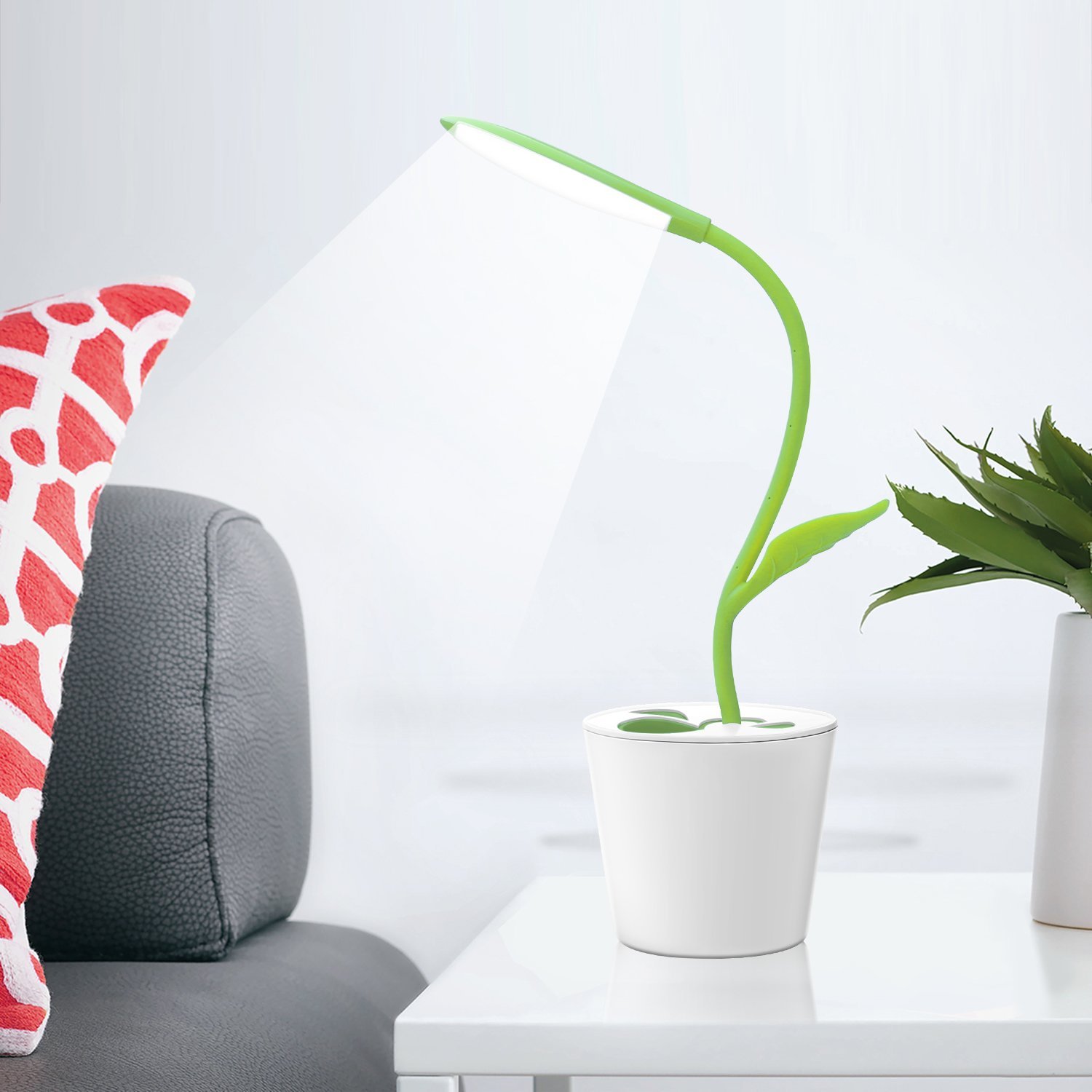 Plant Pencil Holder LED Lamp