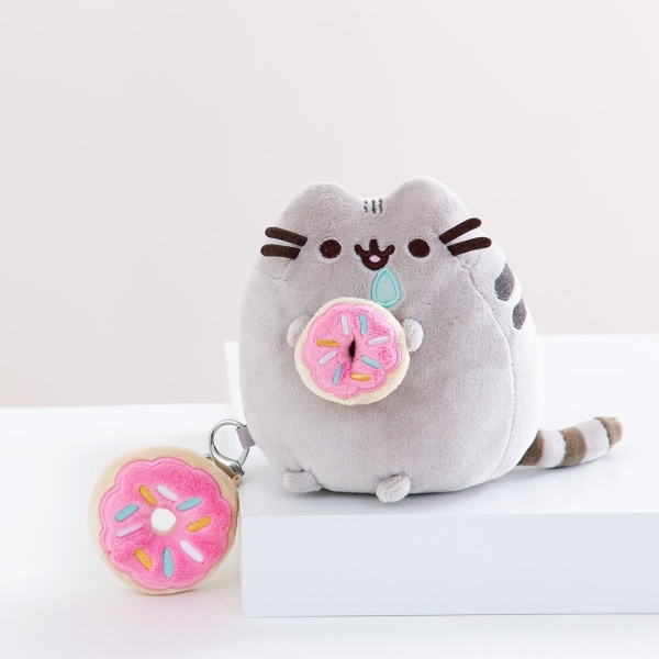 donut cat plushie