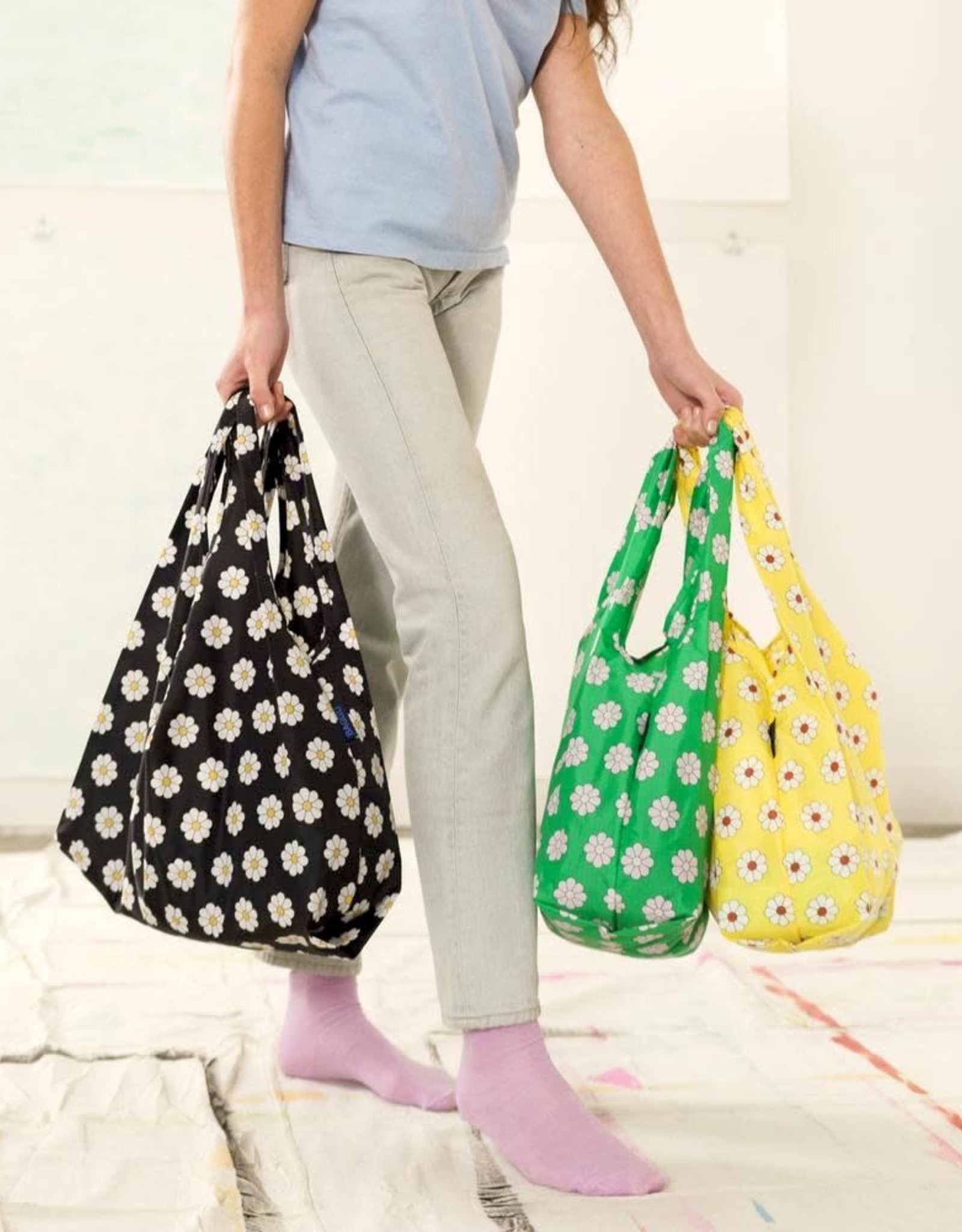Modern Reusable Bag from Baggu