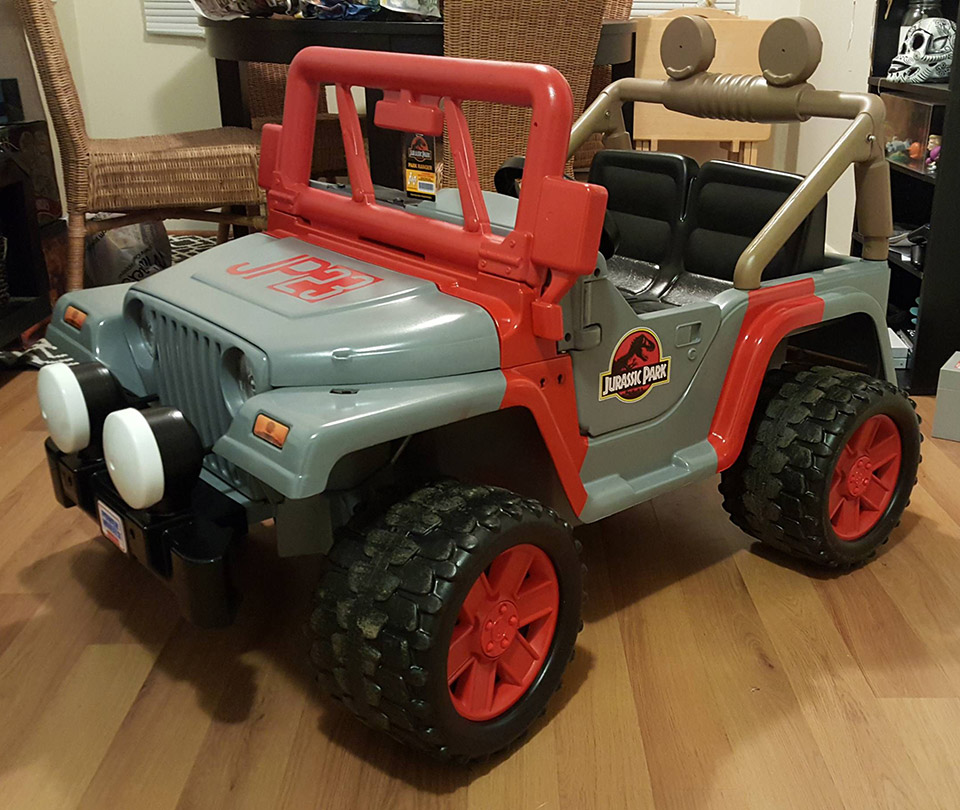 Power Wheels Jurassic World Jeep
