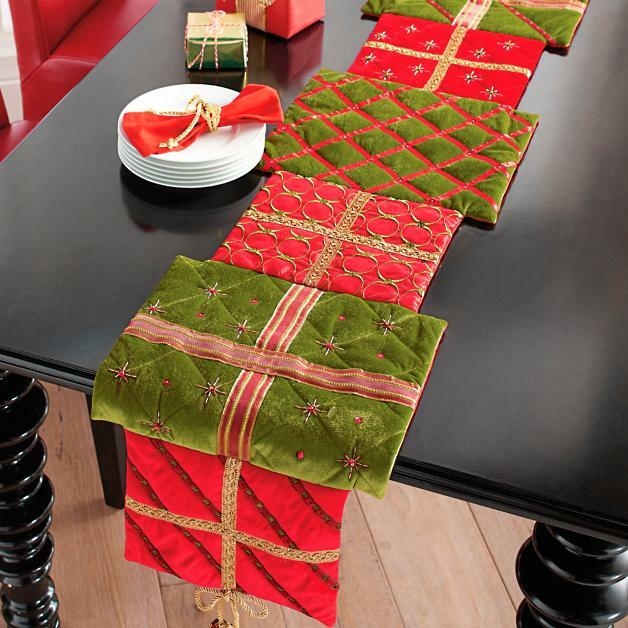 Presents Table Runner