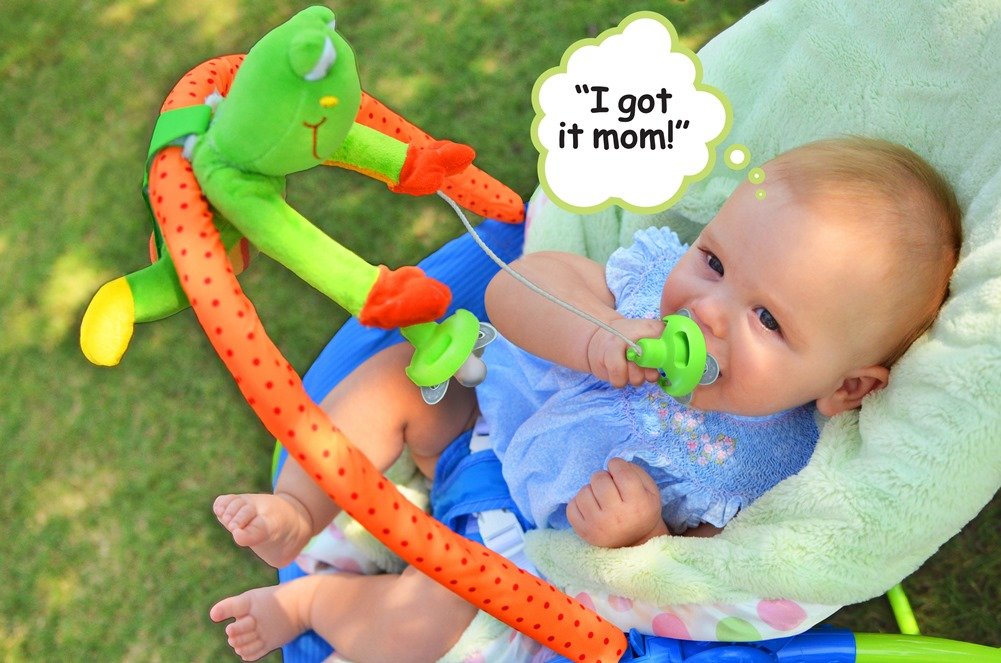 PullyPalz Pacifier Holder