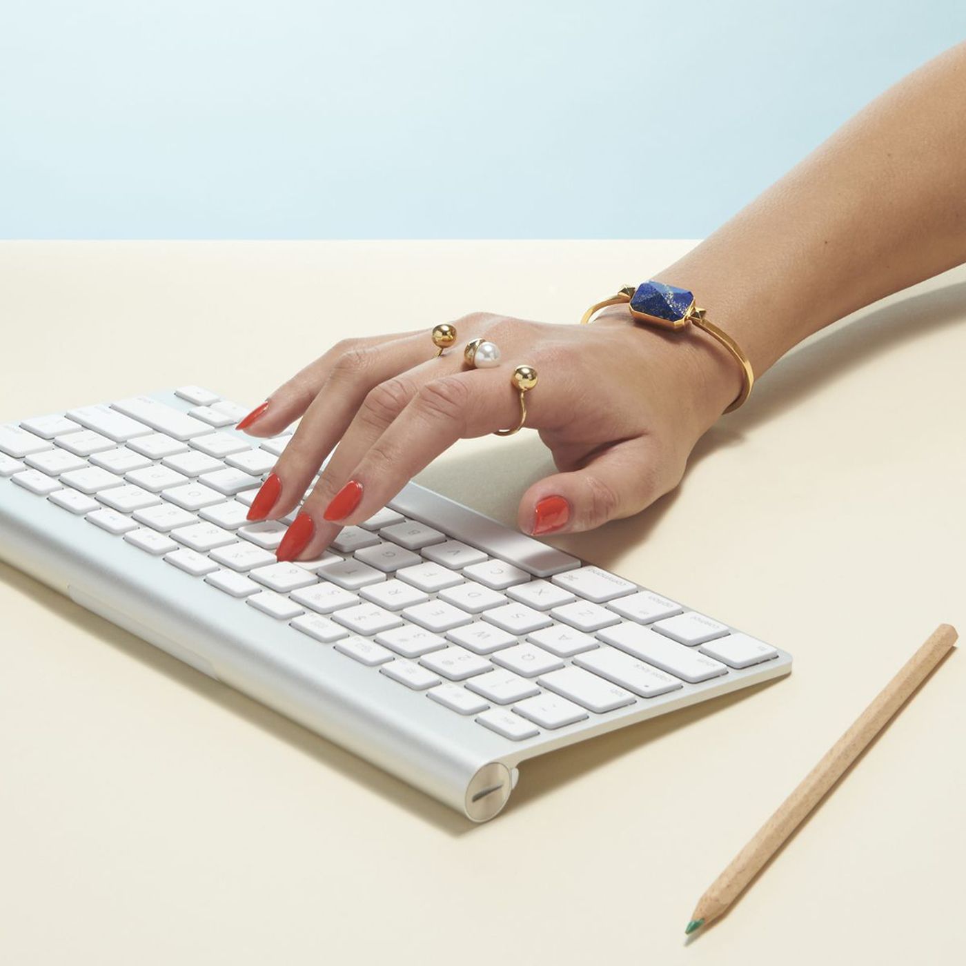 Ringly Smart Jewelry