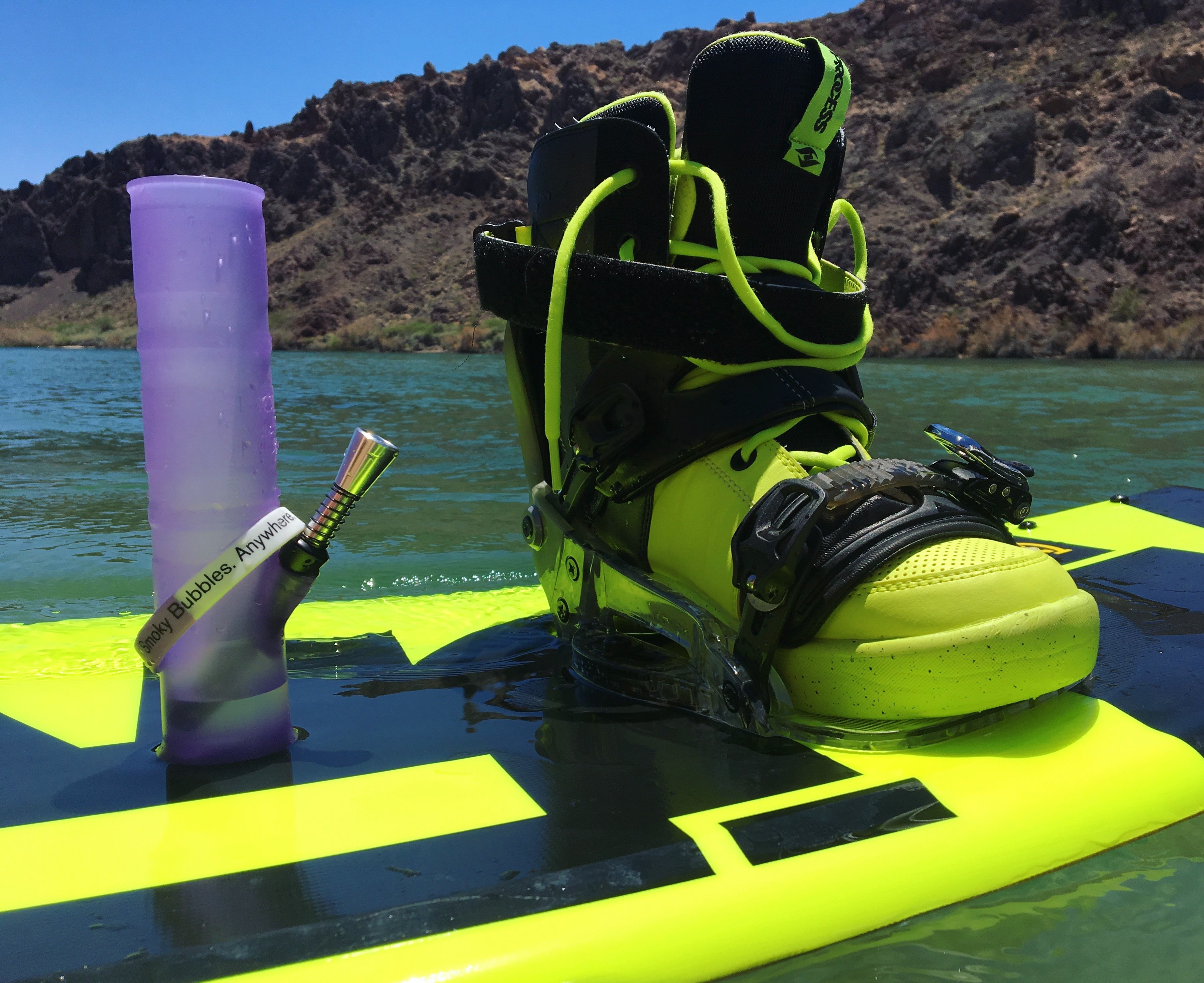 Roll-uh-Bowl Portable Waterpipe