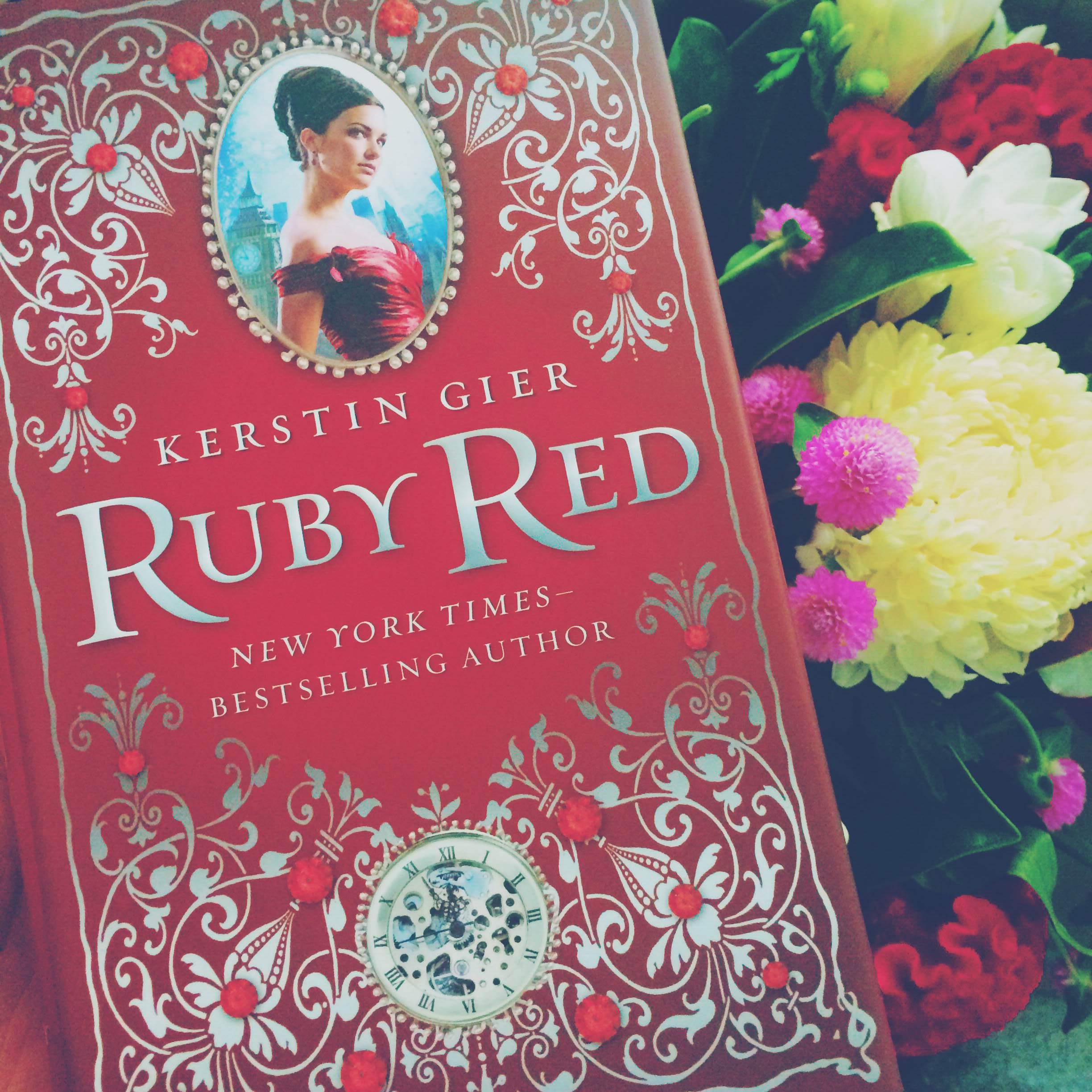 Ruby Red (Ruby Red Trilogy Book 1)