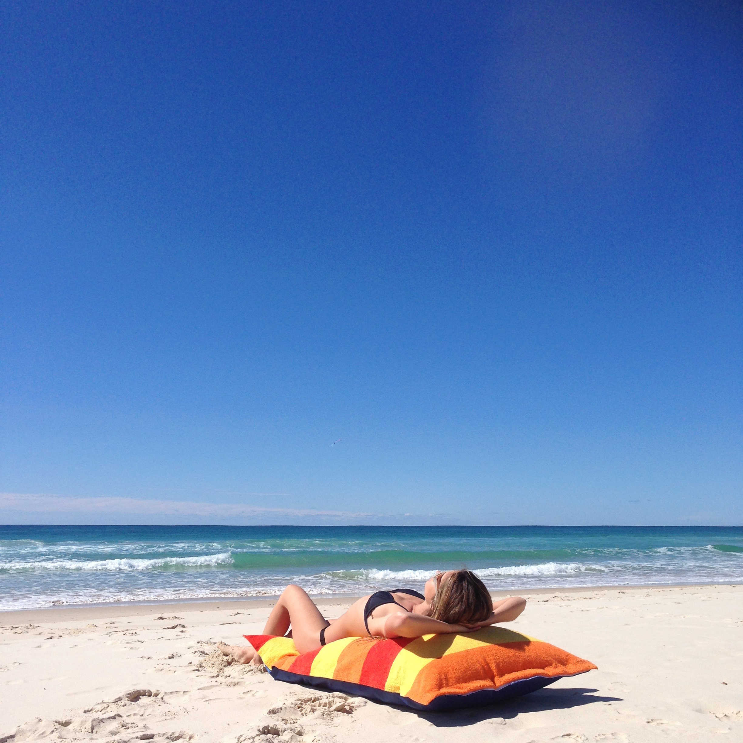 Sandusa Beach Towel Bean Bag
