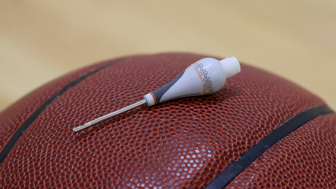 Self-regulating Basketball Inflation Needle