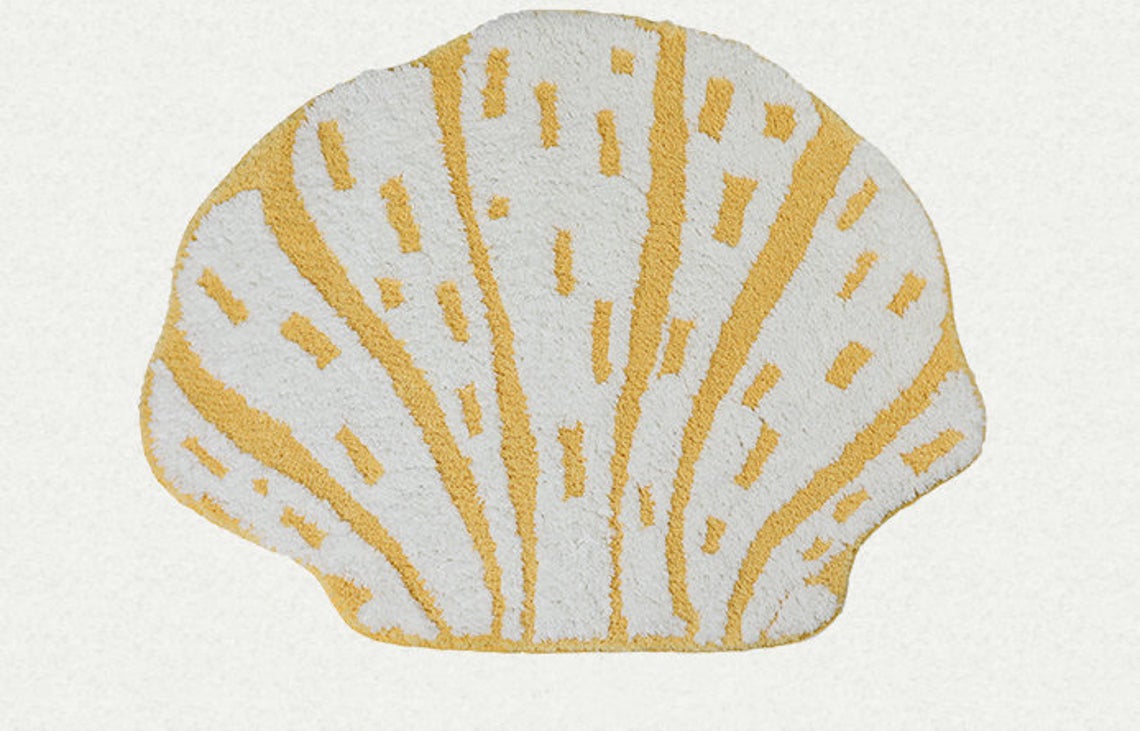 Shell Shape Bath Mat