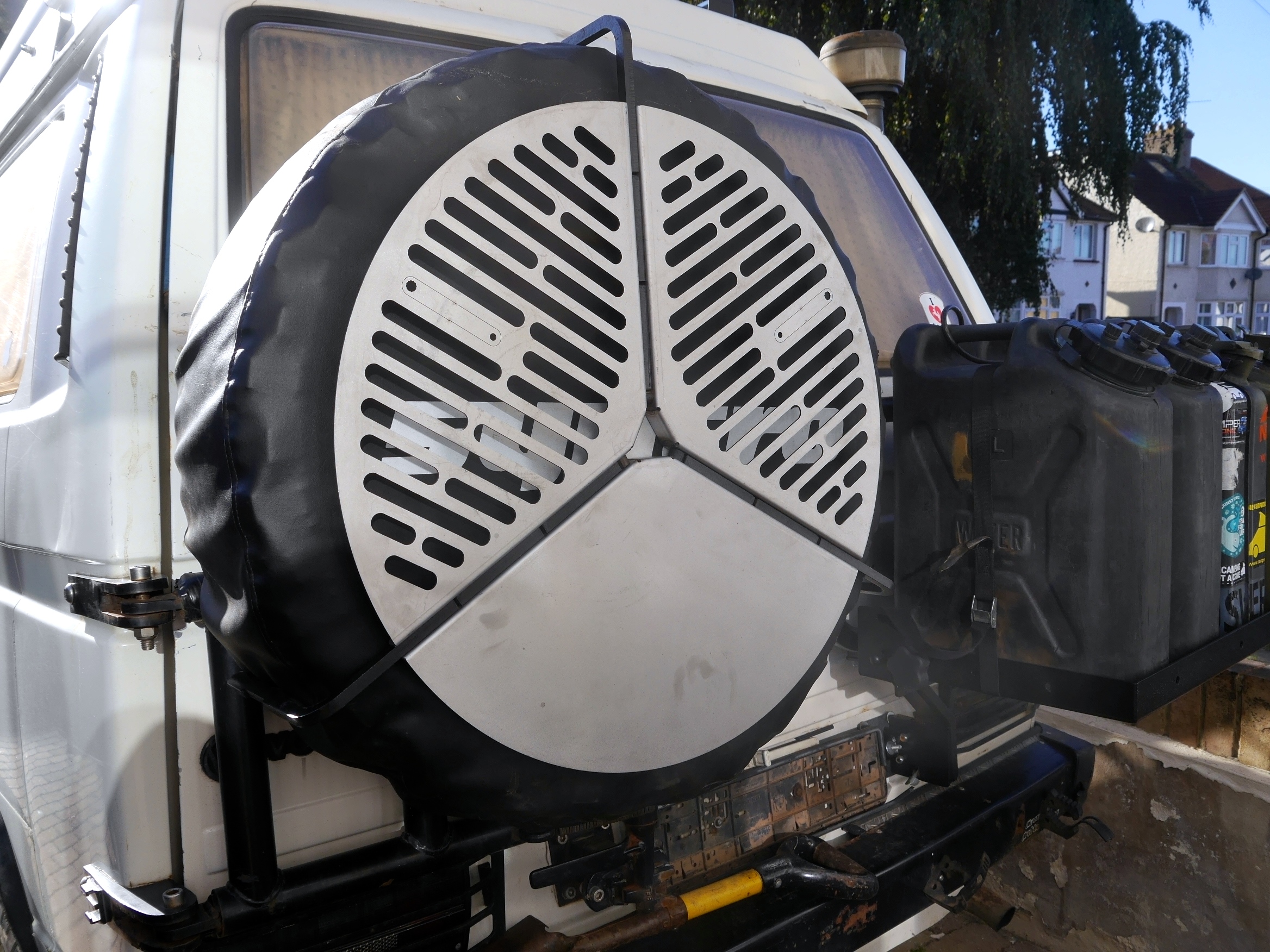 Spare Tire Mount Camping BBQ Grate