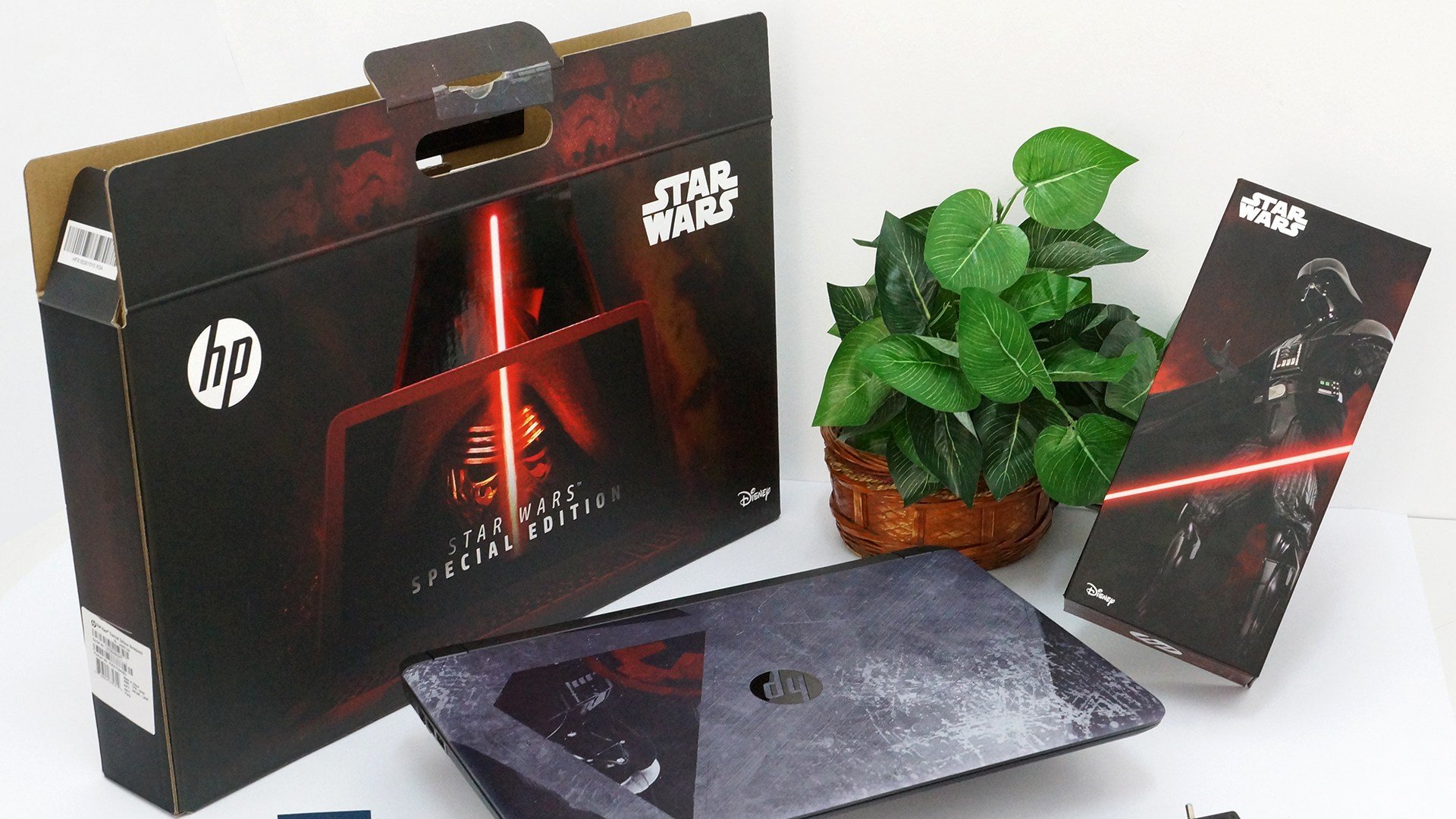 Star Wars Special Edition Laptop