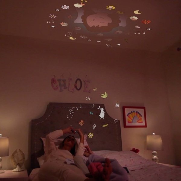 Storybook Projector for Smartphones