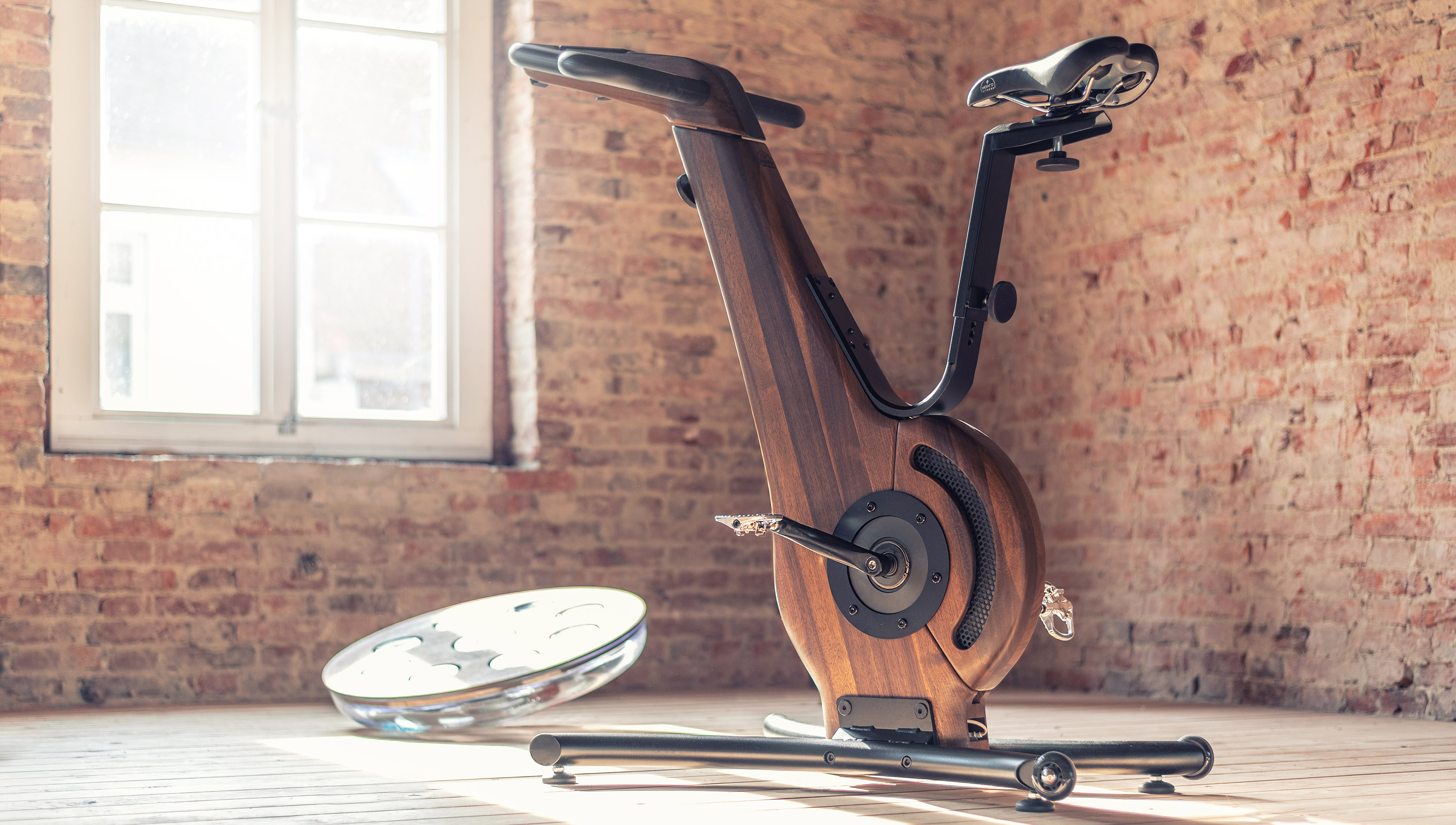 Stylish Multiuse Workout Station