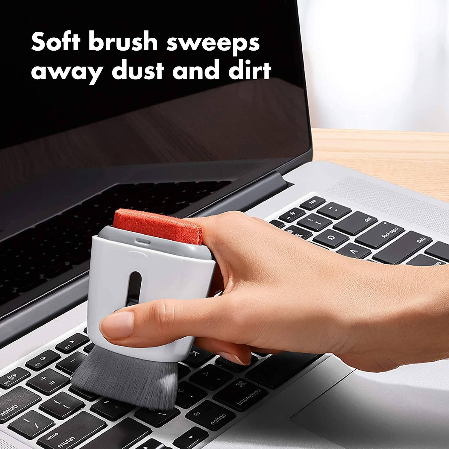 Sweep & Swipe Laptop Cleaner