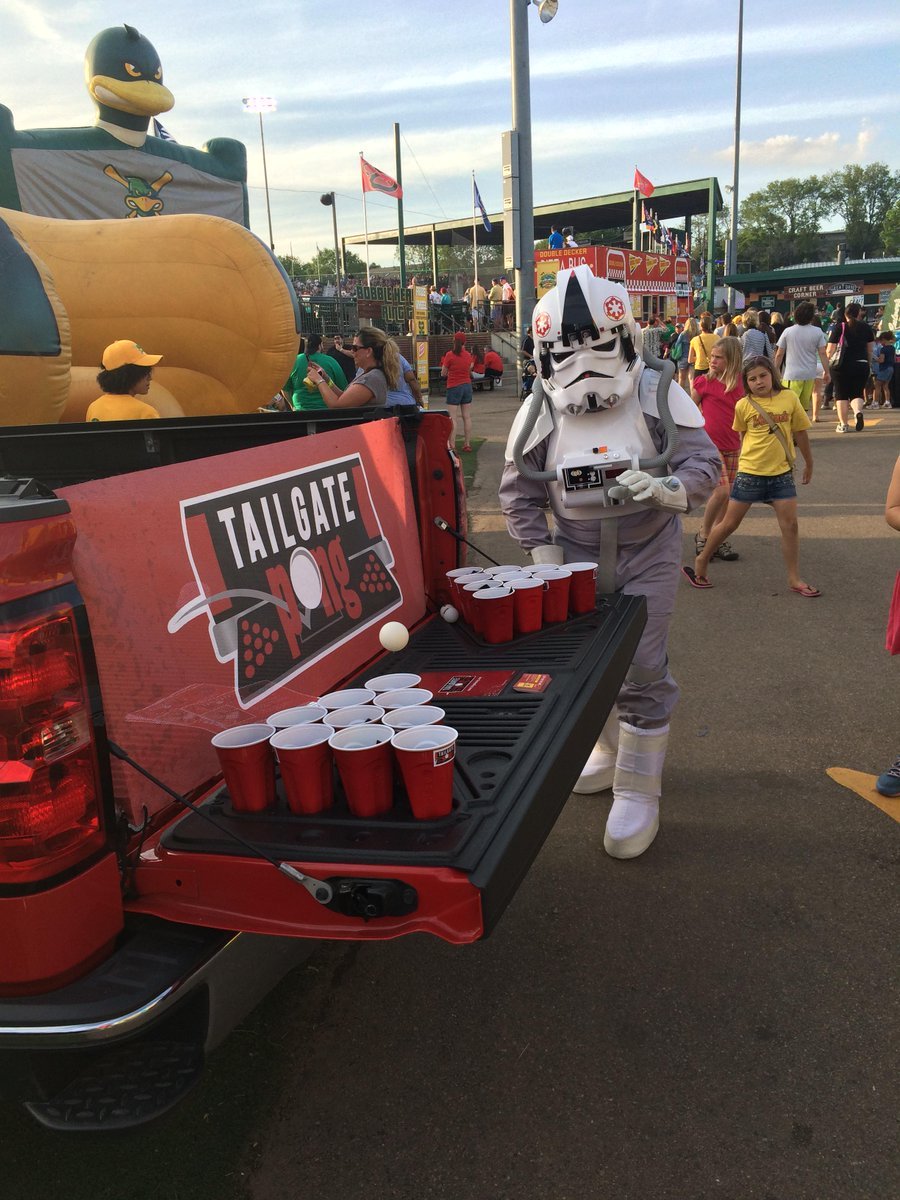 Tailgate Pong