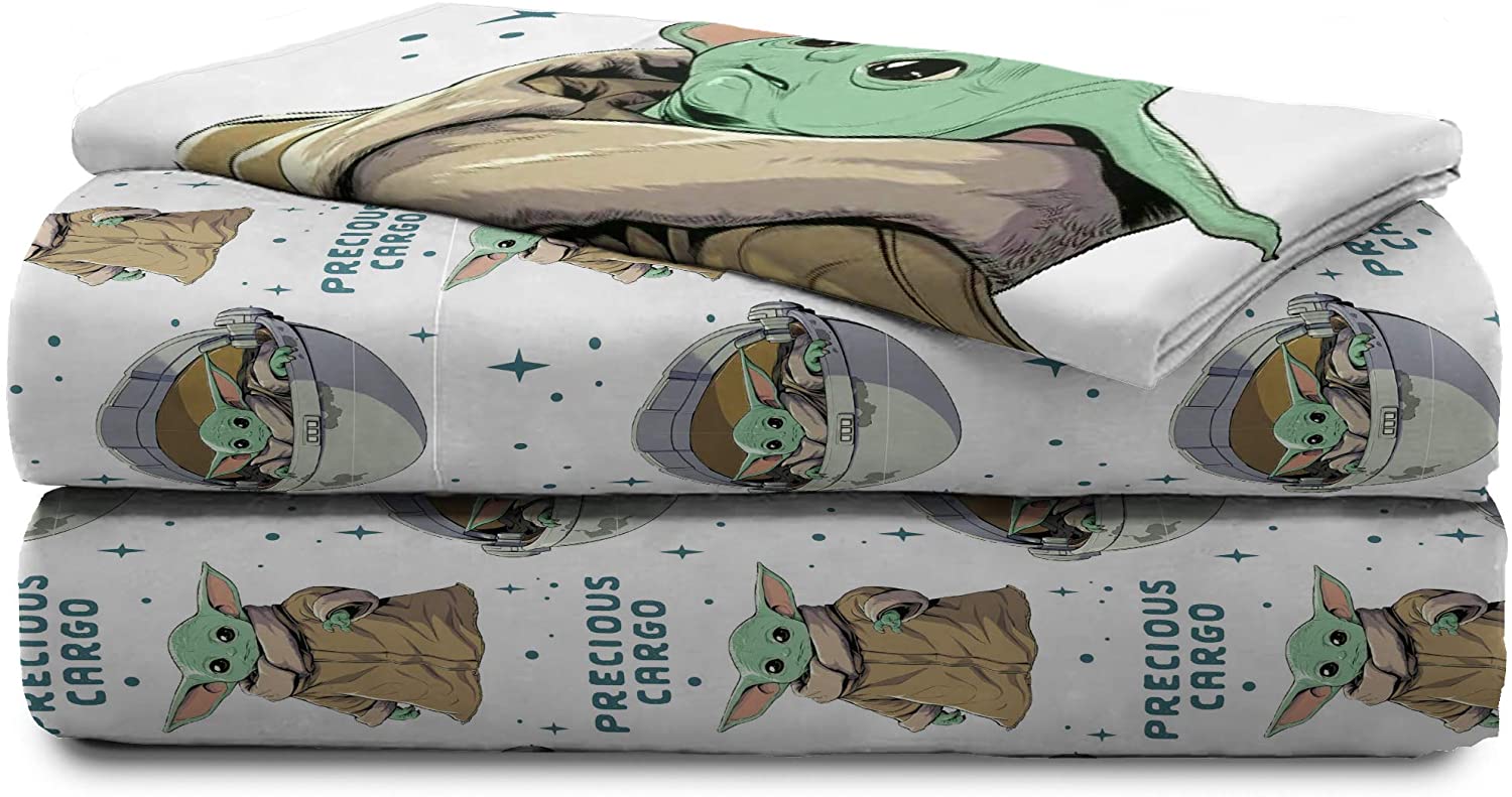 The Mandalorian Curious Child Twin Sheet Set