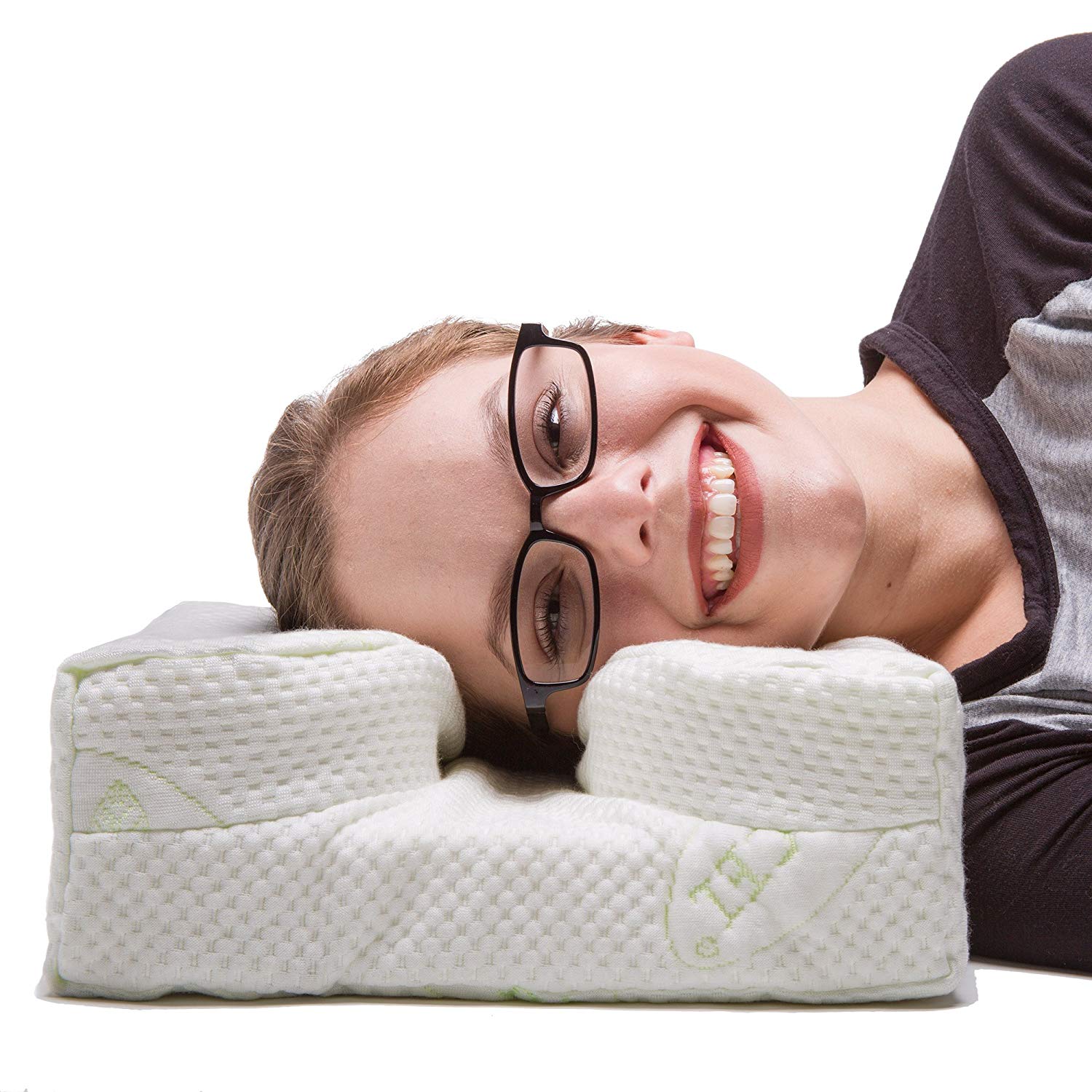  The Pillow Designed with Your Glasses in Mind