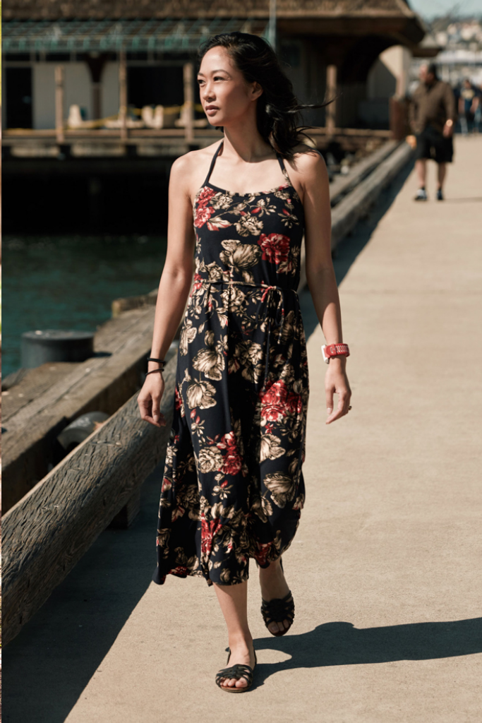 The Undress – Change Clothes in Public Without Getting Naked