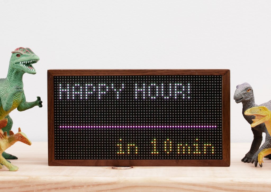 Tidbyt Smart Retro Display