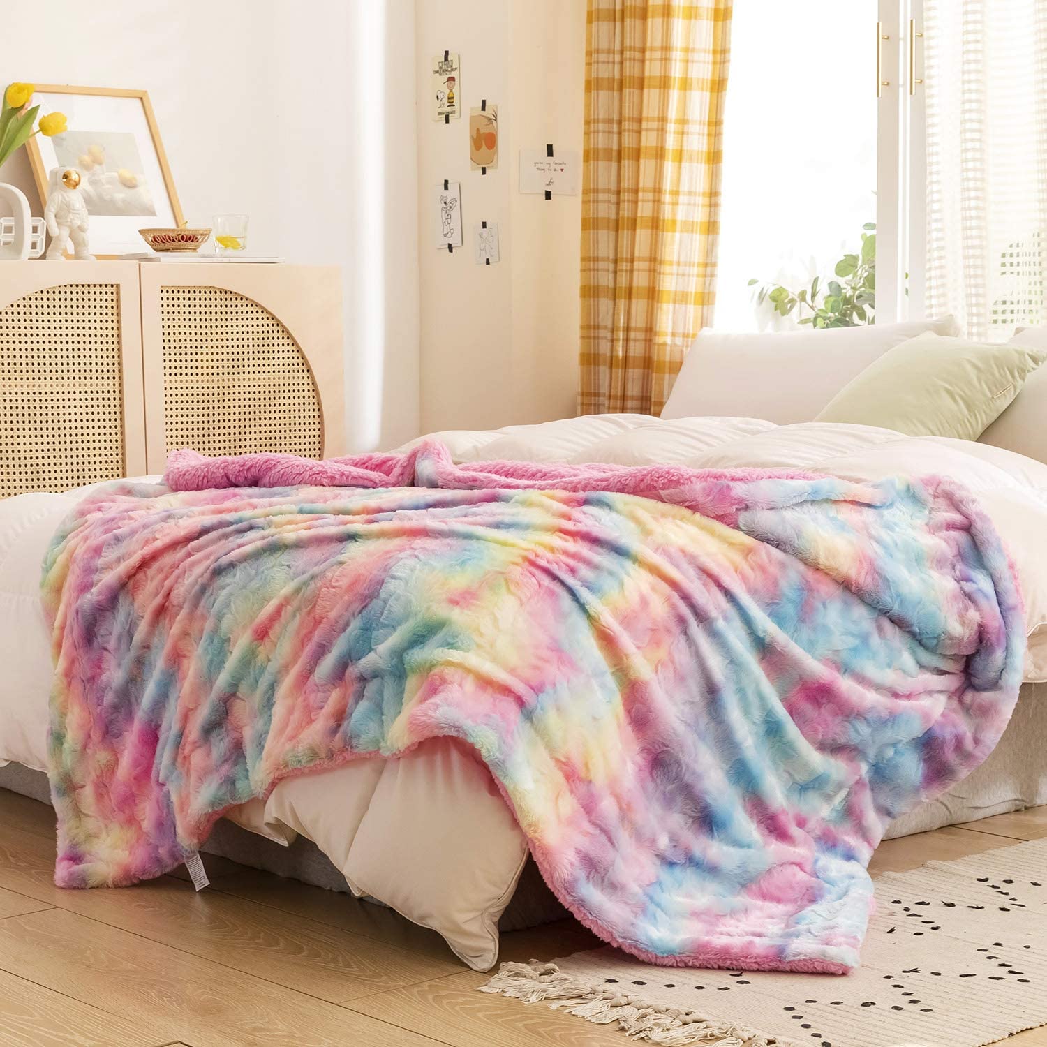 Tie Dye Throw Blanket 