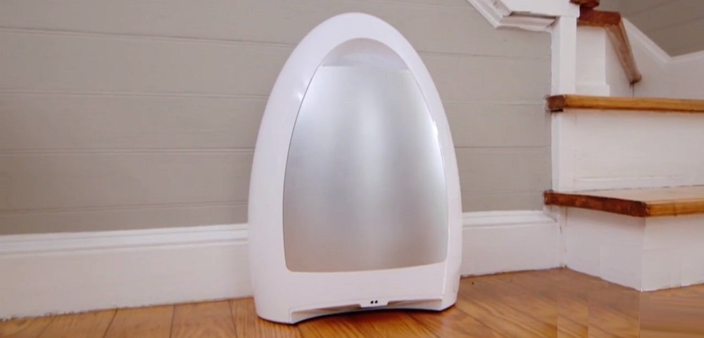 Touchless Stationary Vacuum Eliminates The Need For a Dustpan