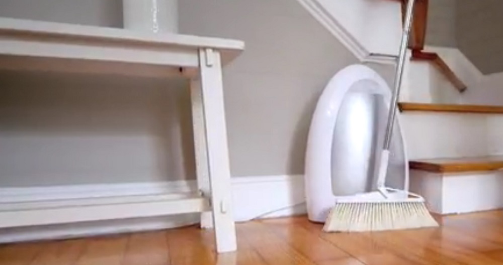 Touchless Stationary Vacuum Eliminates The Need For a Dustpan