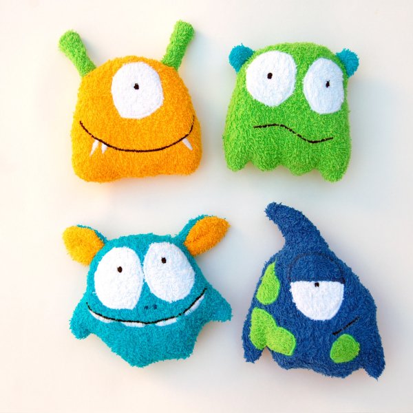 Toy Monster Sponges