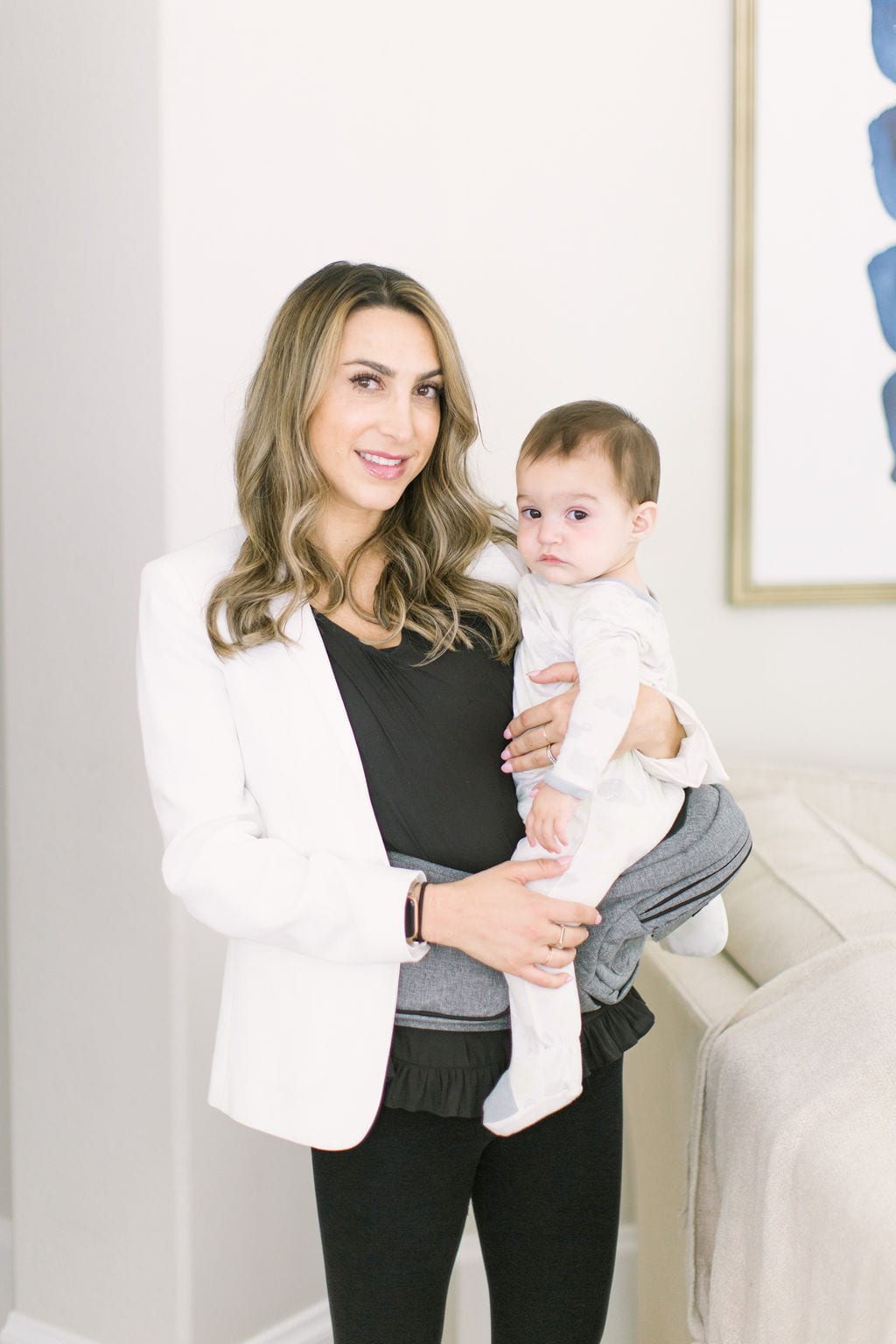 TushBaby Ergonomic Baby Carrier