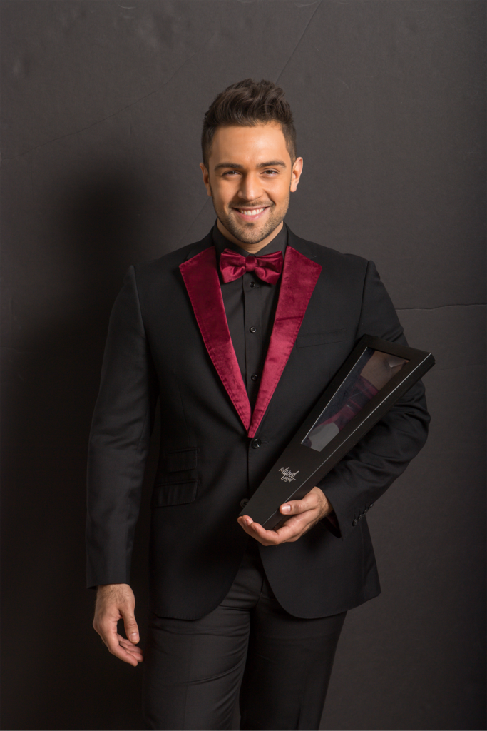 Unique Custom Lapels