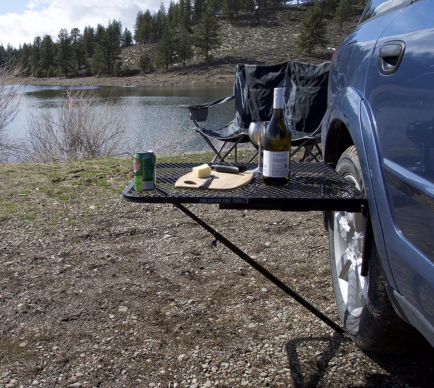 Vehicle Tire-Mounted Table