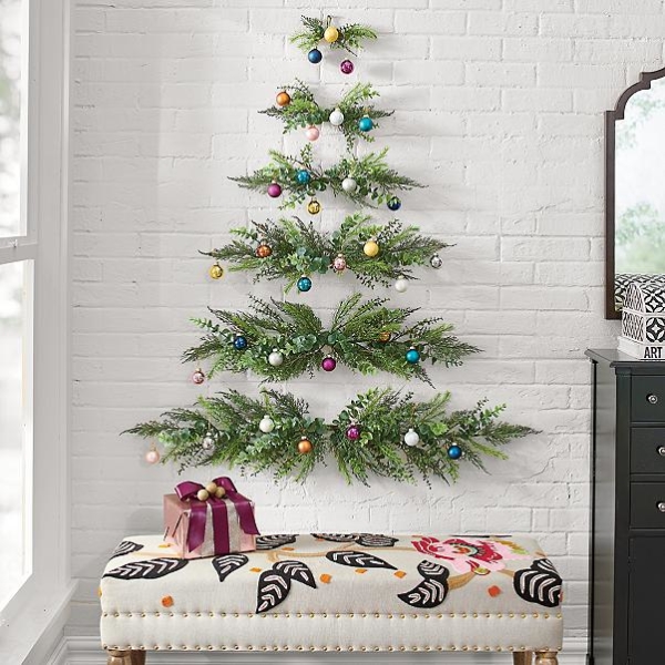 Wall Hanging Christmas Tree