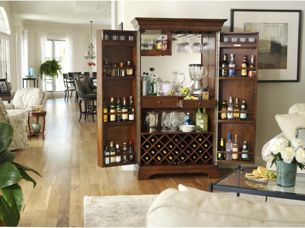 Wine & Bar Cabinet