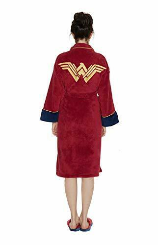 Wonder Woman Bathrobe