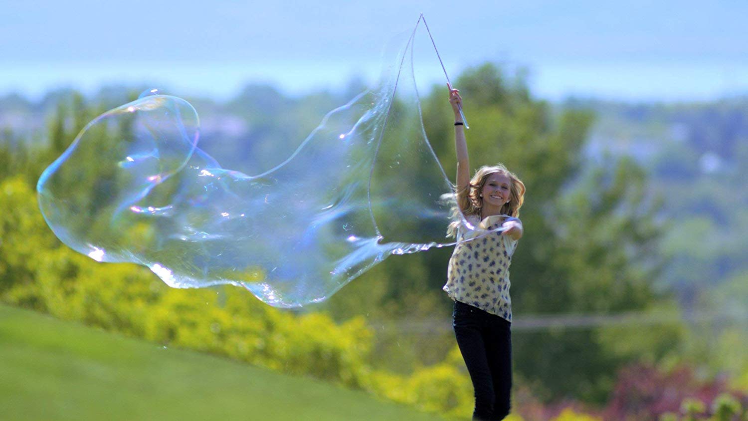 Wonki Wands Blow 40-Foot Long Giant Soap Bubbles