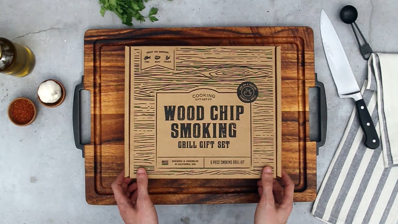 Wood Chip Smoking Grill Gift Set