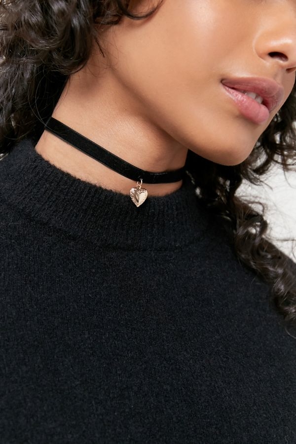 Heart Choker Necklace