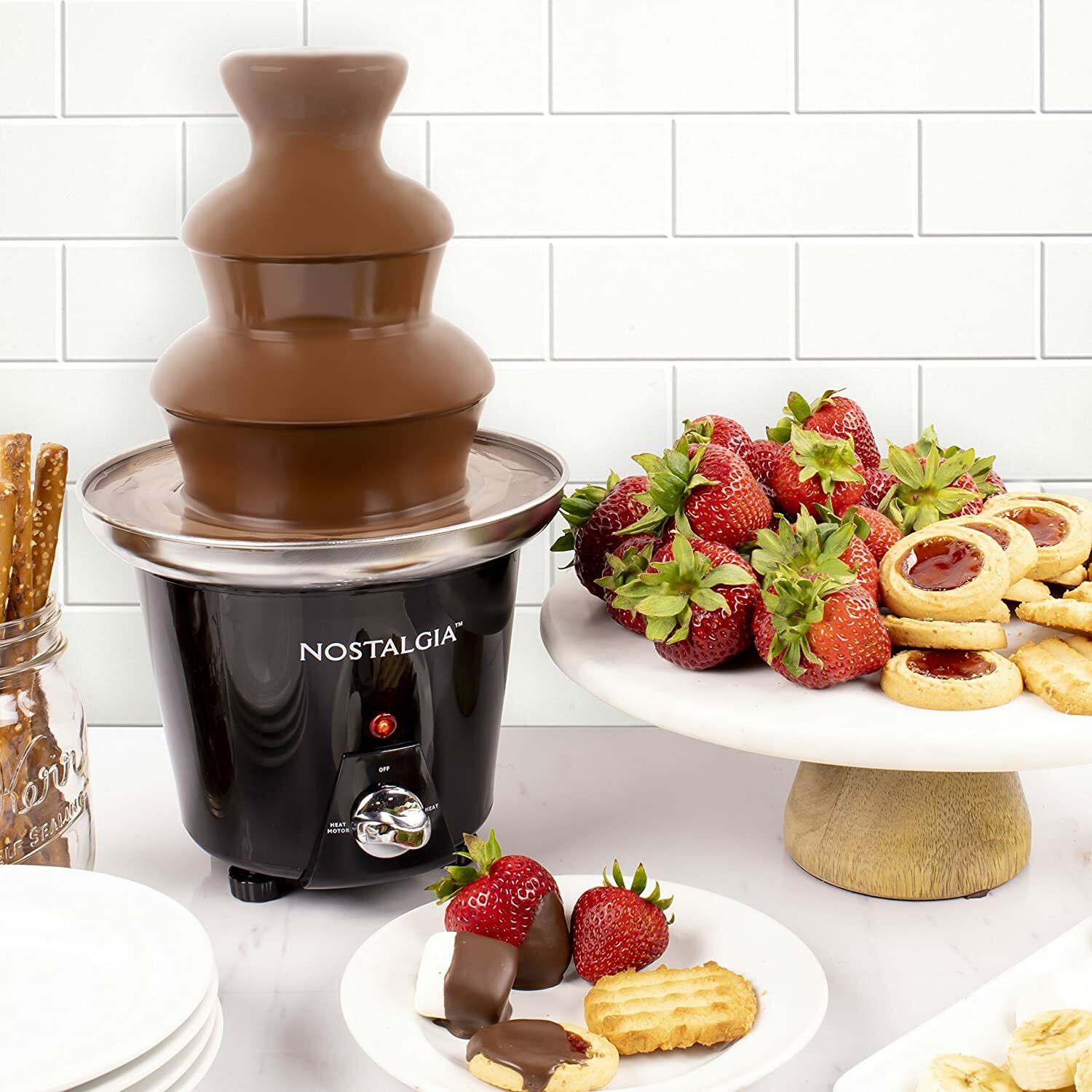 Nostalgia 24-Ounce Chocolate Fondue Fountain